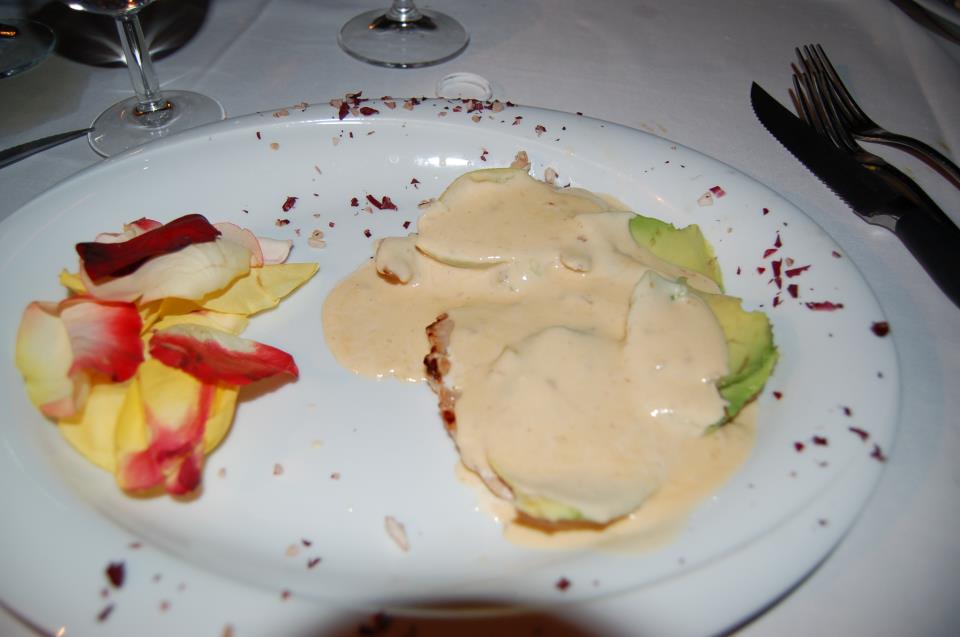 Garga en Florencia ternera con trufa y aguacate.